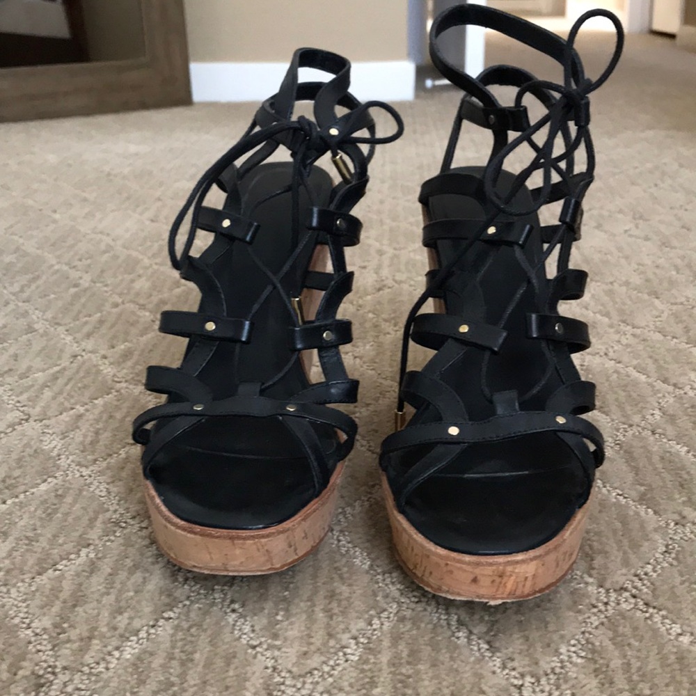 Joie Wedges
